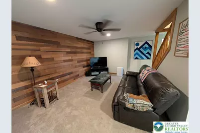 110 Woodmont Circle, Greentown, PA 18426 - Photo 25