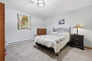 110 Woodmont Cir, Greentown, PA 18426 - Photo 35