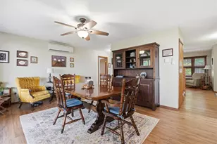 110 Woodmont Cir, Greentown, PA 18426 - Photo 17