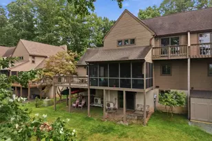 110 Woodmont Cir, Greentown, PA 18426 - Photo 65