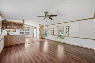 5100 Terri Ln, Lower Mt Bethel Twp, PA 18040 - Photo 7