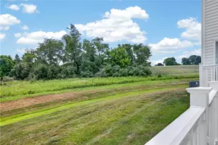 7618 Clayton Ave, Coopersburg Boro, PA 18036 - Photo 29