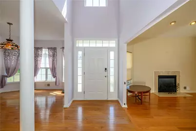 131 Olympic Way, Williams Township, PA 18042 - Photo 5