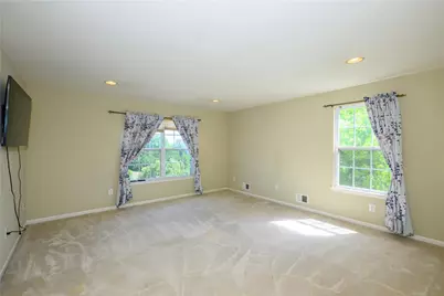131 Olympic Way, Williams Township, PA 18042 - Photo 15