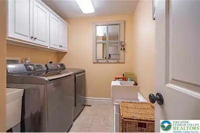 2061 Forge Run, Bethlehem City, PA 18015 - Photo 13
