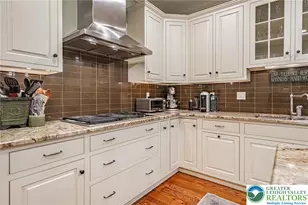 2061 Forge Run, Bethlehem City, PA 18015 - Photo 11