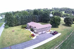 3549 Cedar Dr, Lehigh Township, PA 18088 - Photo 5