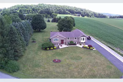 3549 Cedar Drive, Lehigh Township, PA 18088 - Photo 3