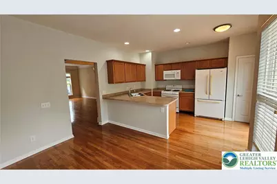 5262 Chandler Way, South Whitehall Township, PA 18069 - Photo 9