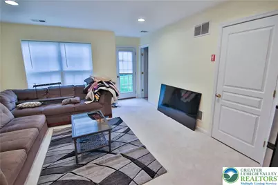 5293 Chandler Way, South Whitehall Township, PA 18069 - Photo 5