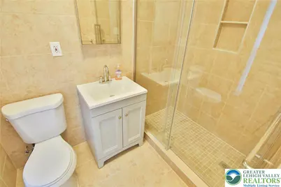 5293 Chandler Way, South Whitehall Township, PA 18069 - Photo 7