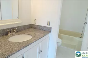 15 Canterbury Ct, Forks Twp, PA 18040 - Photo 15