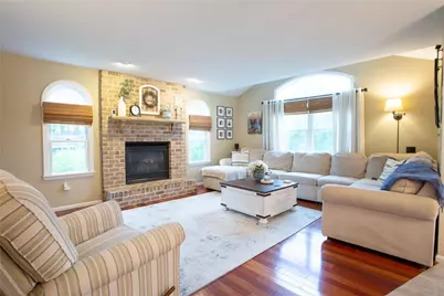 153 Silo Circle, Upper Nazareth, PA 18064 - Photo 9
