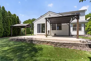 2119 Barley Dr, Spinnerstown, PA 18951 - Photo 9