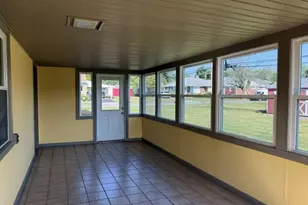 3821 Turner St, South Whitehall Township, PA 18104 - Photo 9