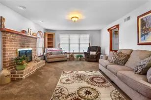 255 Timothy Ave, Lower Nazareth Twp, PA 18020 - Photo 3