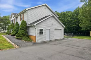 209 Center Dr, Tunkhannock Twp, PA 18610 - Photo 45