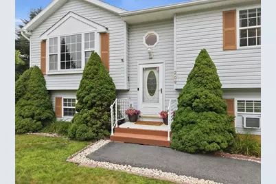 209 Center Drive, Tunkhannock Twp, PA 18610 - Photo 11