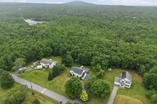 209 Center Dr, Tunkhannock Twp, PA 18610 - Photo 85