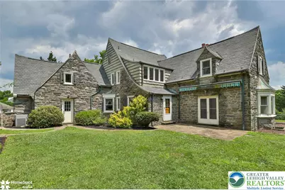 2835 Parkway Boulevard, Allentown City, PA 18104 - Photo 7