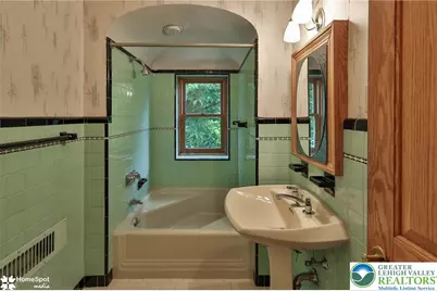 2835 Parkway Boulevard, Allentown City, PA 18104 - Photo 53
