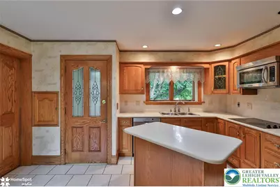 2835 Parkway Boulevard, Allentown City, PA 18104 - Photo 33