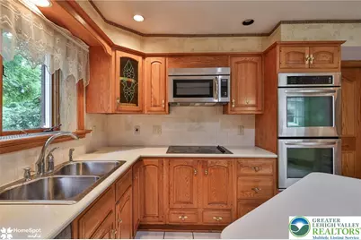 2835 Parkway Boulevard, Allentown City, PA 18104 - Photo 35