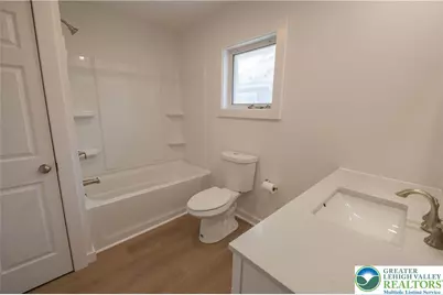 309 N 2nd Street, Emmaus Boro, PA 18049 - Photo 19
