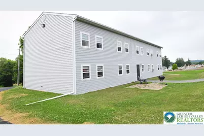 7404 Allemaengel Road #2, Lynn Township, PA 18066 - Photo 3