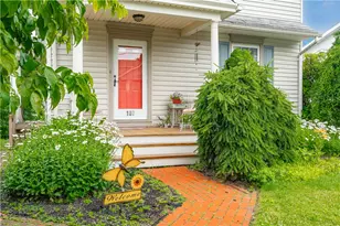 107 N Green St, Nazareth Boro, PA 18064 - Photo 3