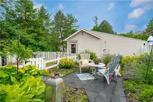 107 N Green St, Nazareth Boro, PA 18064 - Photo 29