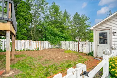 107 N Green Street, Nazareth Boro, PA 18064 - Photo 31