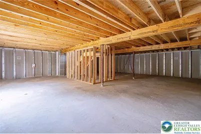 Woods Crossing, Chestnuthill Twp, PA 18322 - Photo 3