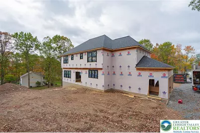 Woods Crossing, Chestnuthill Twp, PA 18322 - Photo 3