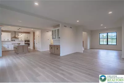 Woods Crossing, Chestnuthill Twp, PA 18322 - Photo 19