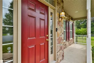 4704 Reston Dr, Easton, PA 18040 - Photo 3