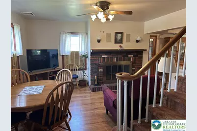 556 Walnut Drive, Lehigh Township, PA 18067 - Photo 11