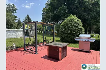 556 Walnut Drive, Lehigh Township, PA 18067 - Photo 25