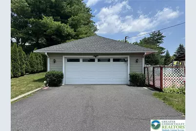 556 Walnut Drive, Lehigh Township, PA 18067 - Photo 21