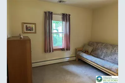 556 Walnut Drive, Lehigh Township, PA 18067 - Photo 17