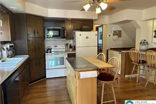 556 Walnut Dr, Lehigh Township, PA 18067 - Photo 7