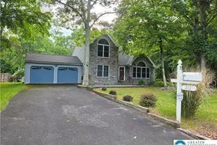 211 Murphy Cir, Bushkill, PA 18324 - Photo 1