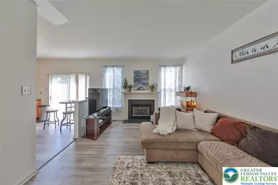 8100 W Cross Creek Circle, Upper Macungie Township, PA 18031 - Photo 13