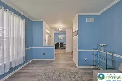 8100 W Cross Creek Circle, Upper Macungie Township, PA 18031 - Photo 9