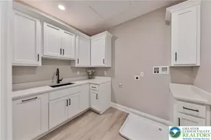 4740 Hillcrest Ln, Whitehall Township, PA 18052 - Photo 27