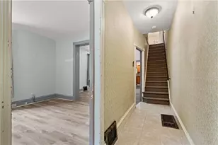 420 7th St, Slatington Boro, PA 18080 - Photo 31