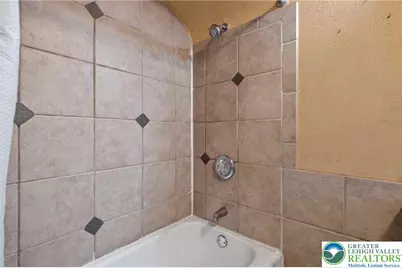 43 E Phillips Street, Coaldale Boro, PA 18218 - Photo 33
