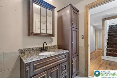 43 E Phillips Street, Coaldale Boro, PA 18218 - Photo 35