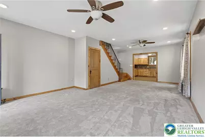 43 E Phillips Street, Coaldale Boro, PA 18218 - Photo 5