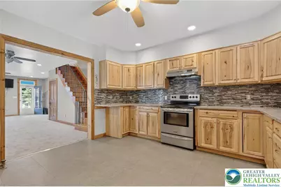 43 E Phillips Street, Coaldale Boro, PA 18218 - Photo 11